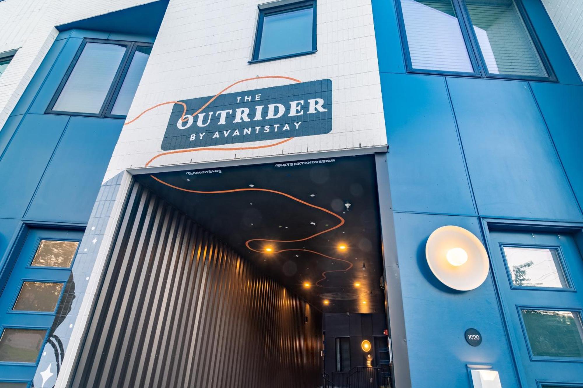 Outrider 1012 By Avantstay 5mins To Broadway Downtown W Balcony Apartment *
