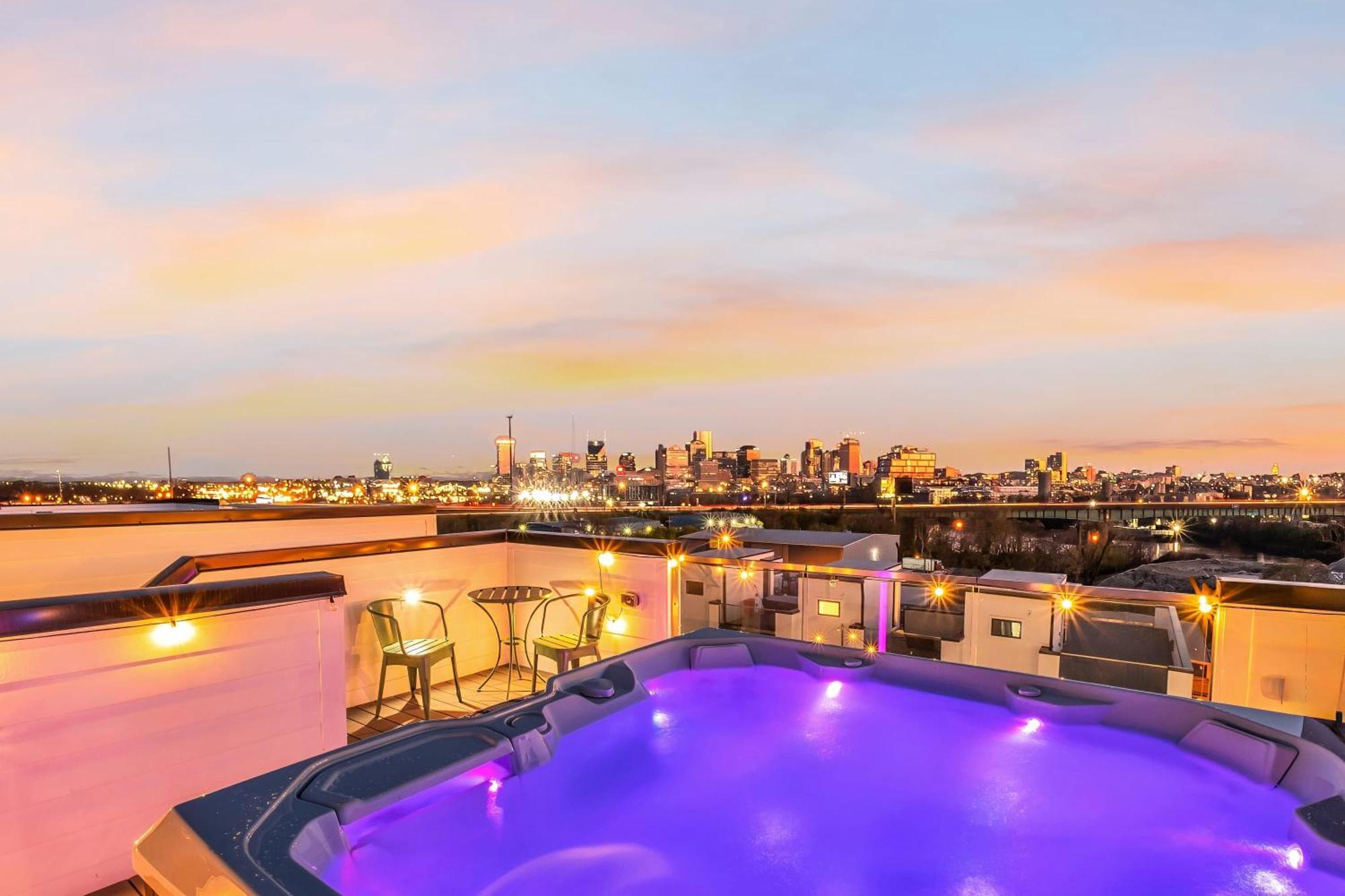 New Nash Eras - 15 Beds - Hot Tub On Rooftop Deck