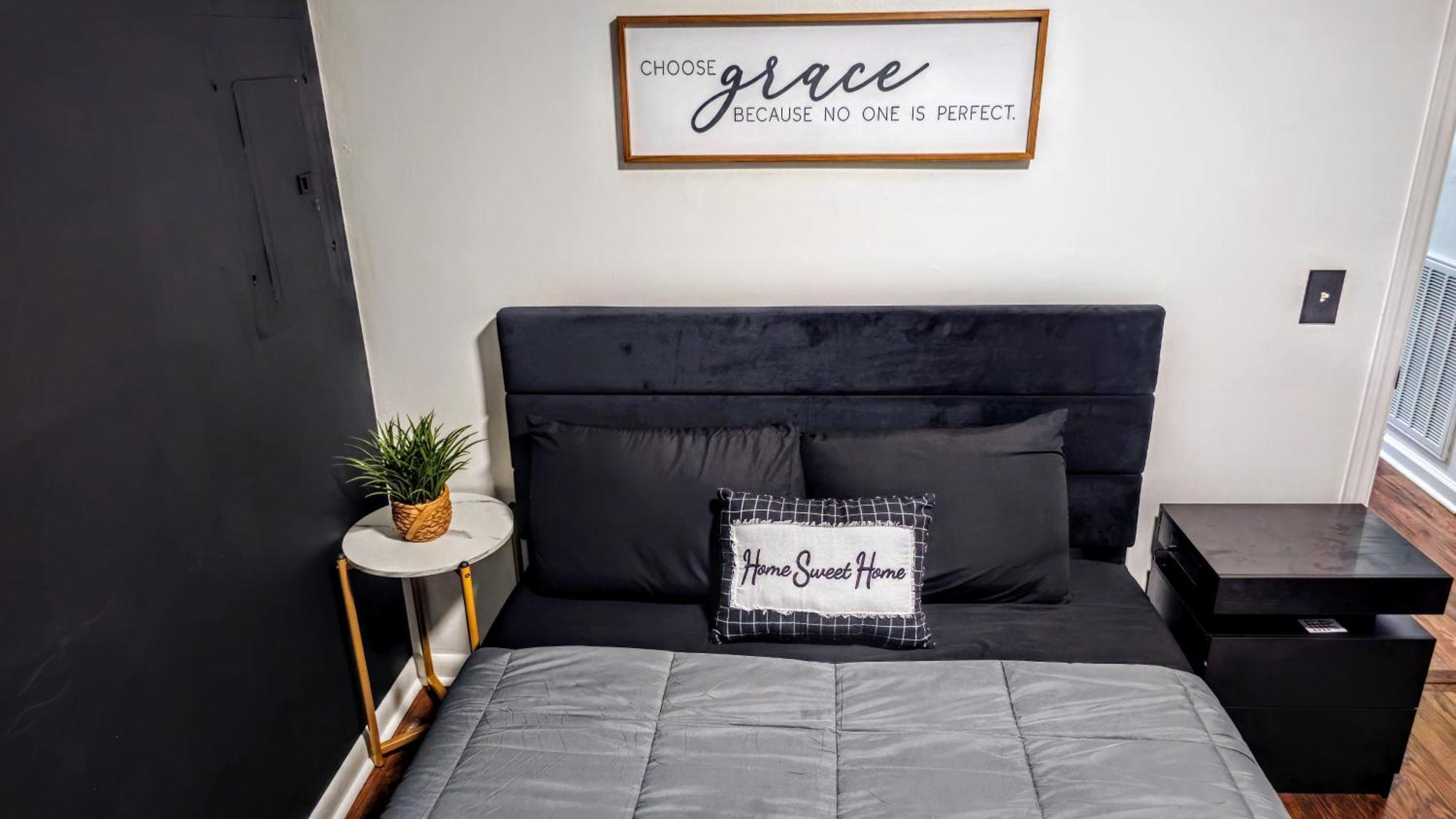 Luxury Duplex Unit In Apartment