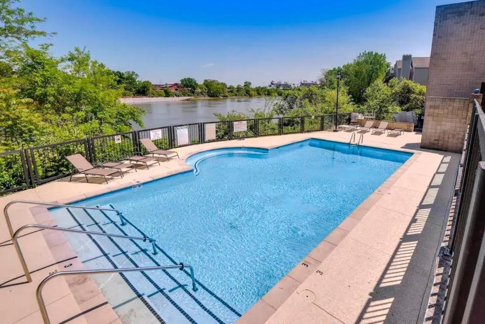 Apartment Nash-vegas Oasis *