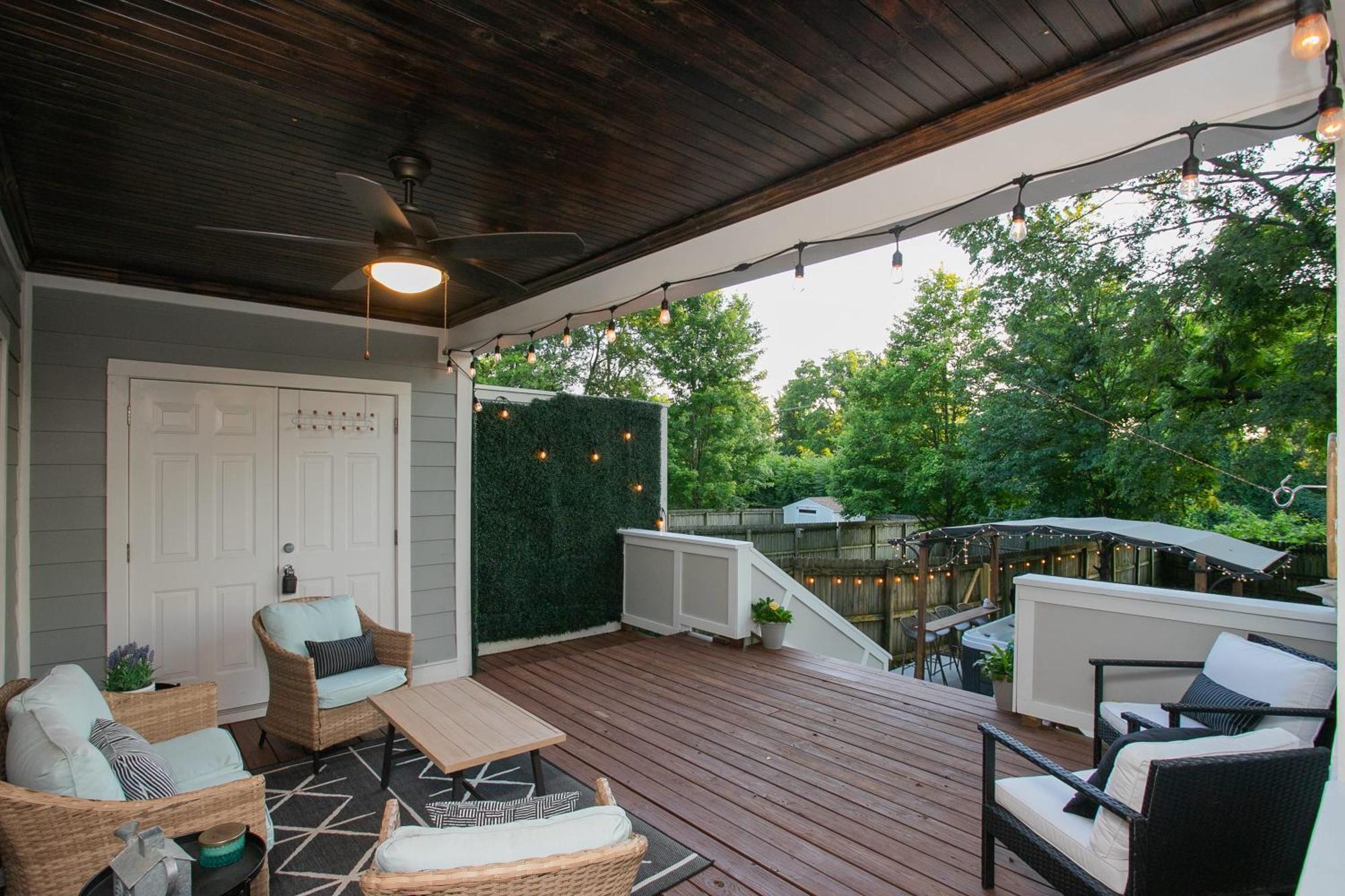 Holiday home Epic Deck 4 Miles To Dwntn Arcade Games & *