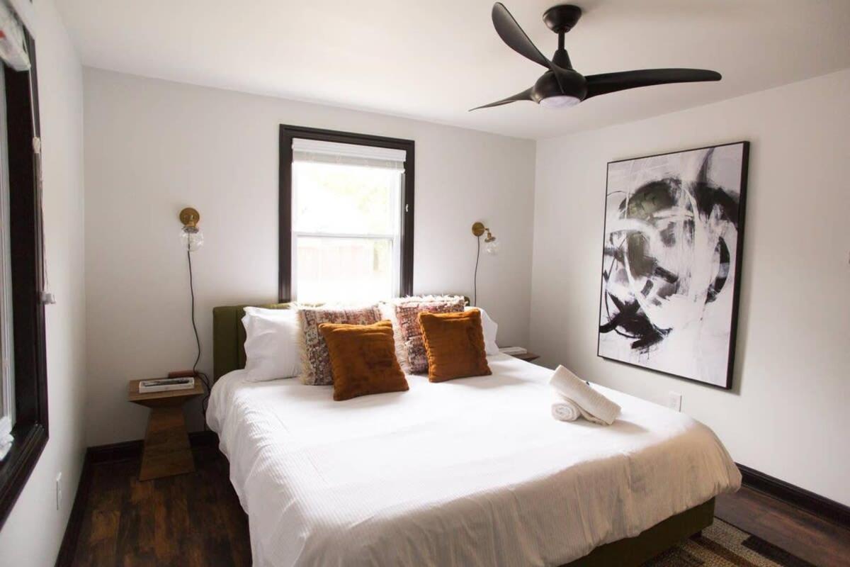 Cozy Close To Opry & Downtown Large Deck Holiday home