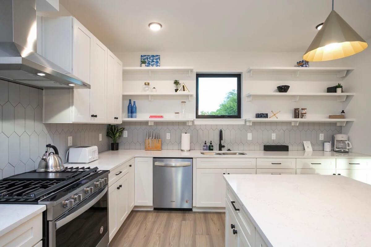 Ev Charger King Beds Garage 2 Miles To Dwntn