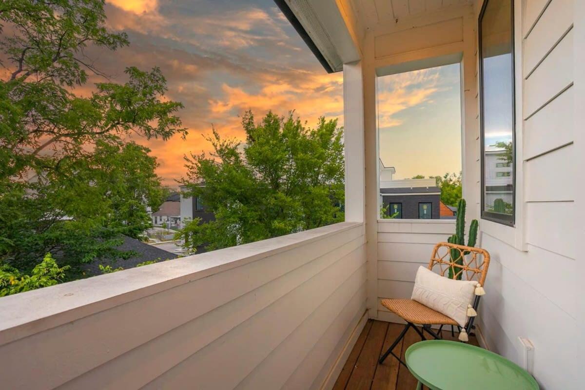 3 King Beds In Hip East Nash 1 Mile To Dwntn Holiday home