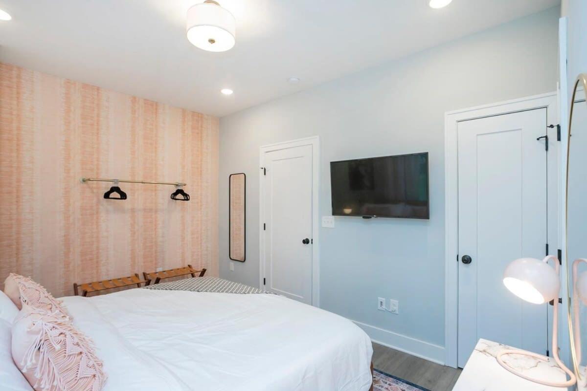 Holiday home 3 King Beds In Hip East Nash 1 Mile To Dwntn *