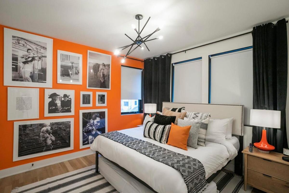 Holiday home Stylish New Gulch Rooftop Deck W Views *