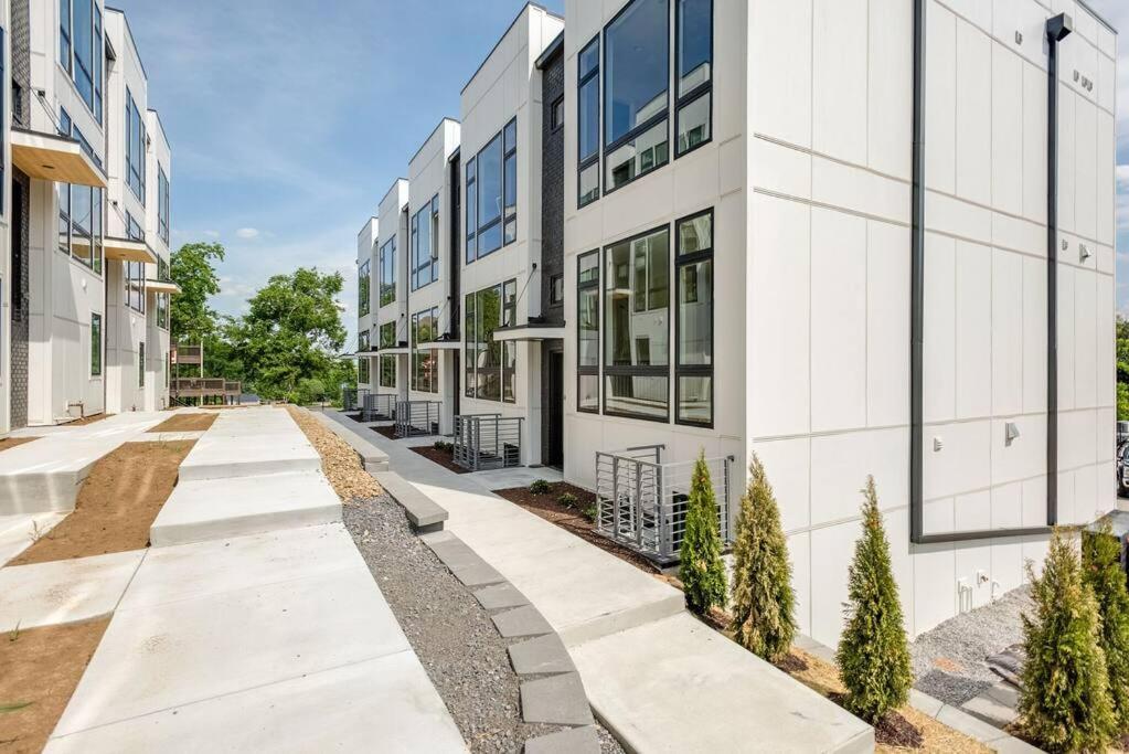 Hotel Riverfront Bliss Nashville