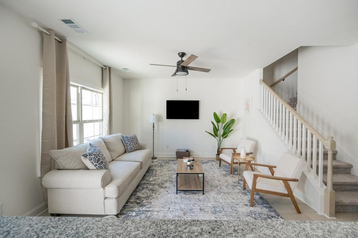 1 King 1 Queen 2 Double Garage Washer & Dryer Holiday home