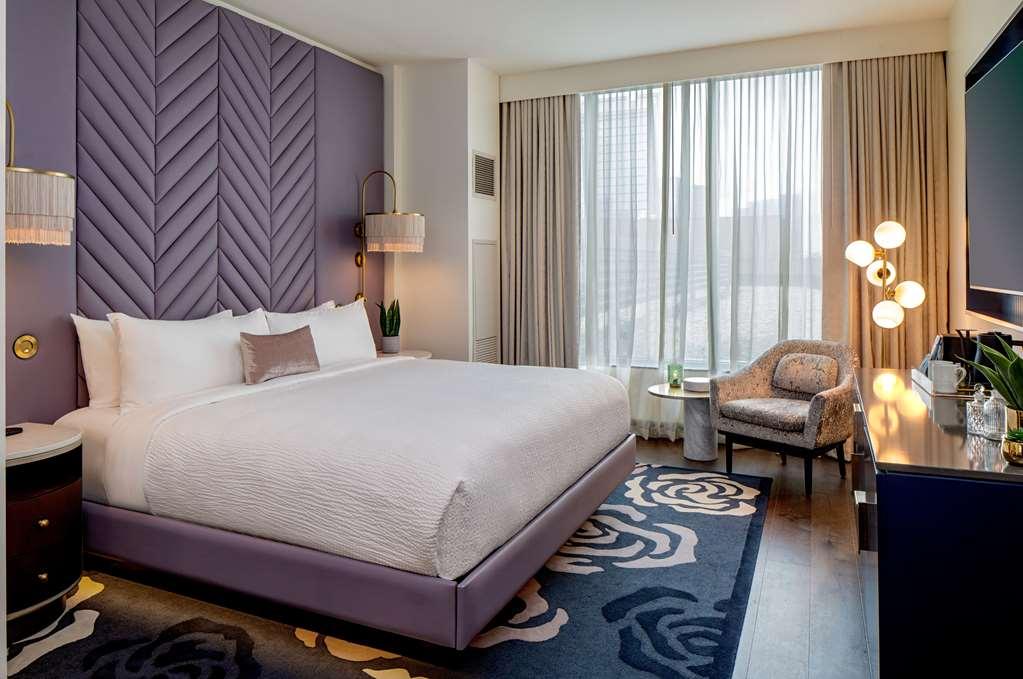 Hotel Tempo By Hilton Downtown Nashville