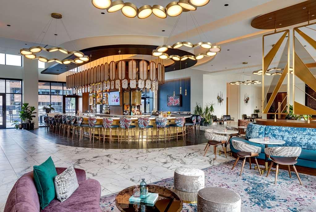 Hotel Tempo By Hilton Downtown