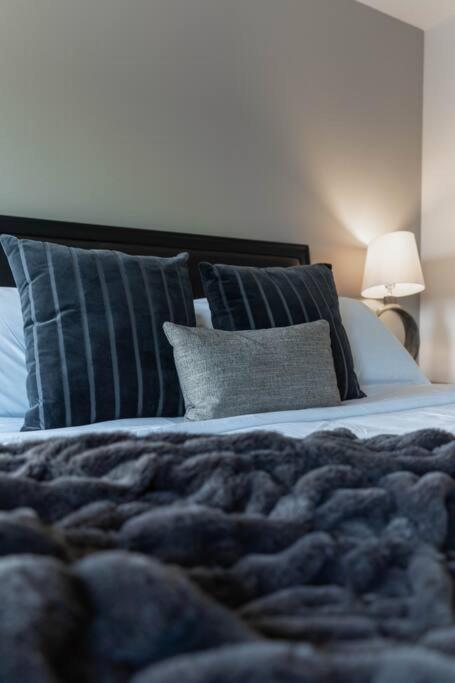 Holiday home Sleek Townhome Near Broadway! *