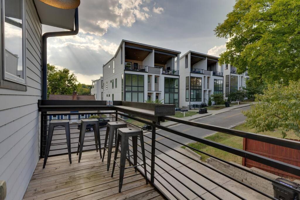 Sleek Townhome Near Broadway! Holiday home Nashville