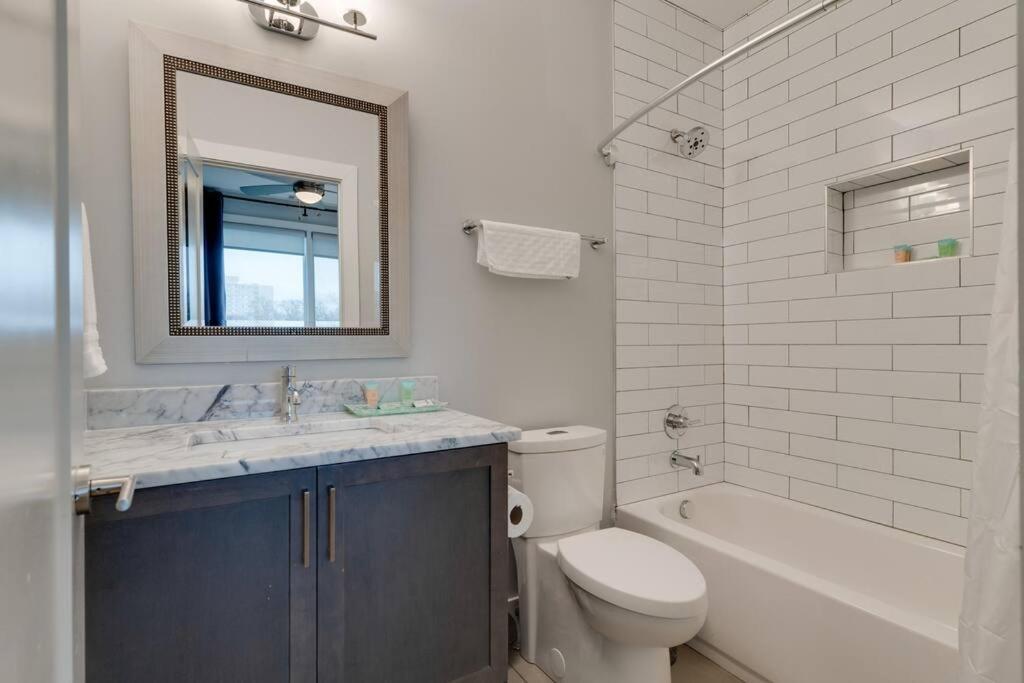 3bd -rooftop Escape- Steps From The Gulch Fun *