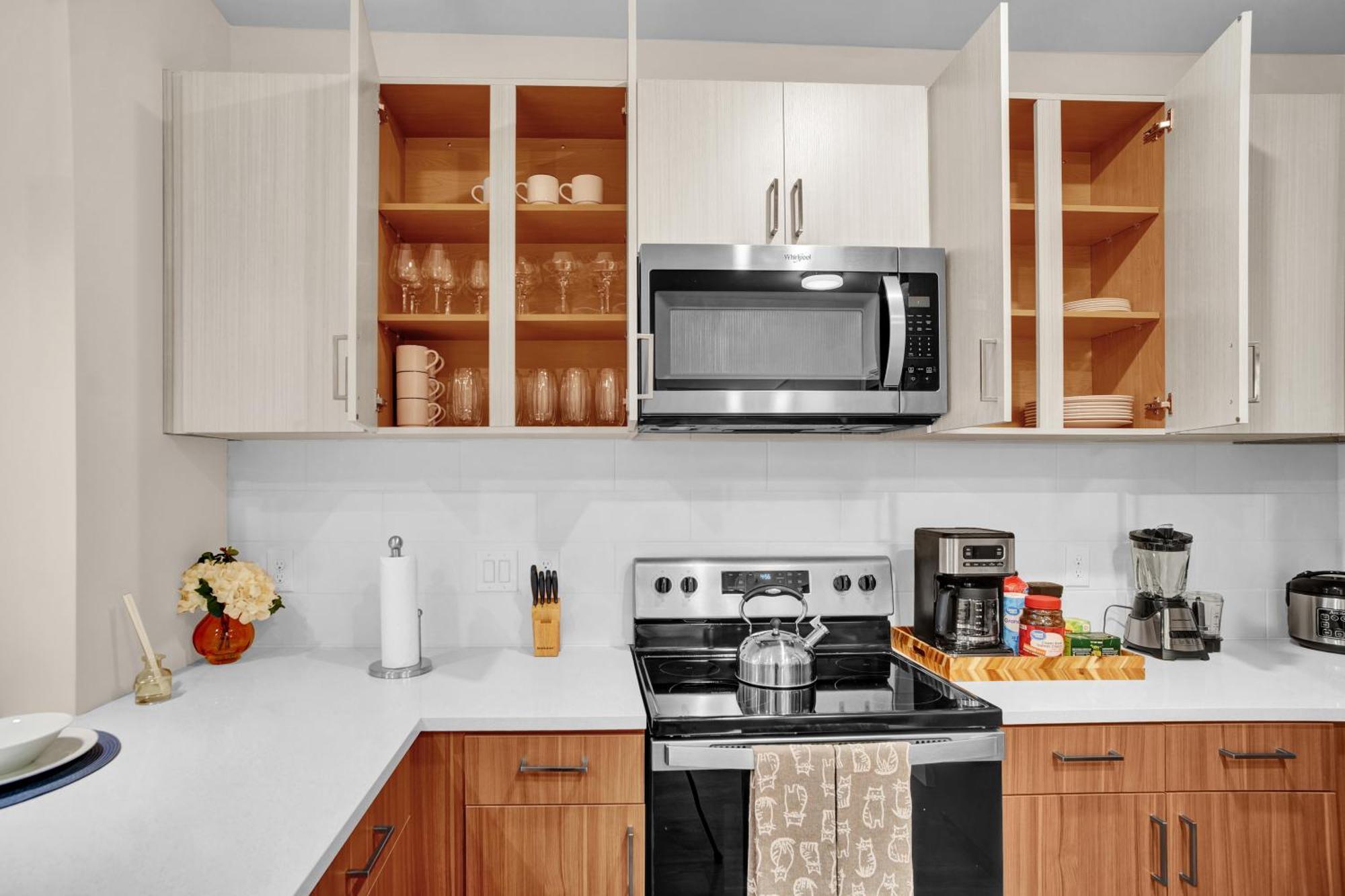 Apartment Chateau De Capri W Pool Gym Free Parking Nashville