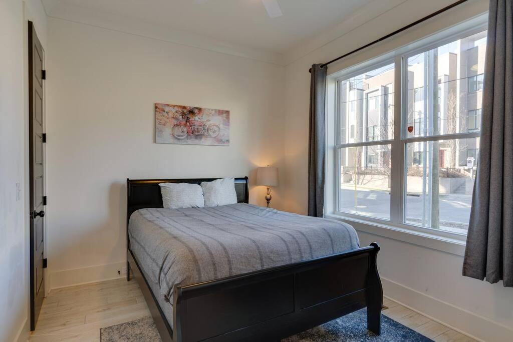 Spacious Only 2 Mi To Broadway Nashville