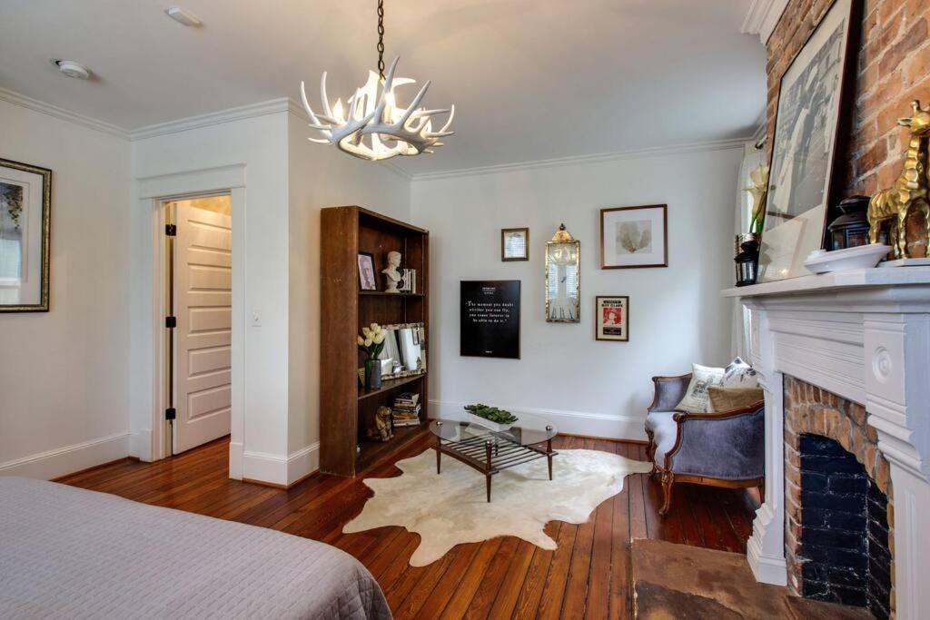 Historic Gem! Fire Pit, 2 Miles To Broadway! * Nashville
