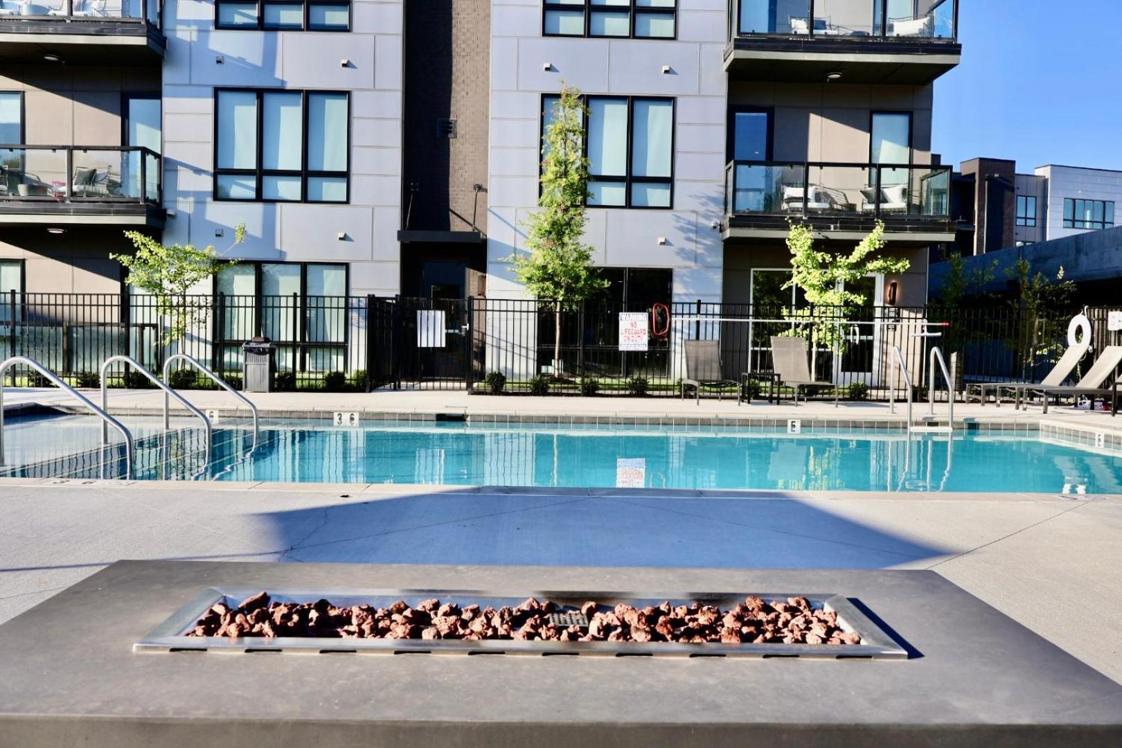 Downtown Midtown Vanderbilt, Honky Tonk Party Pad 2, Parking Gym Pool