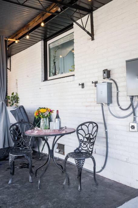 Holiday home Hot Tub, Ev, Minutes To Opry, Airport & Broadway *