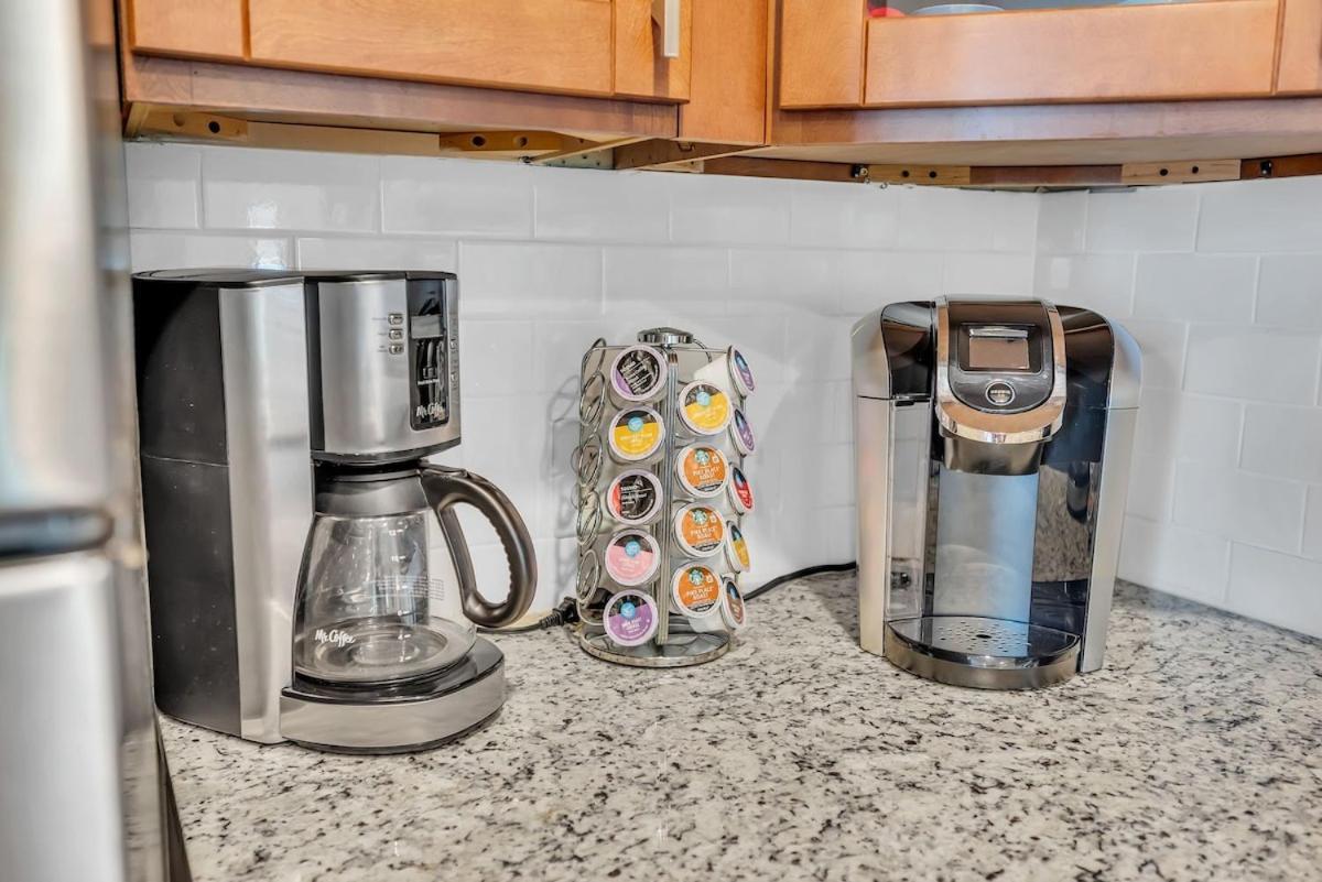 Prime East Nash Location - 5 Mins To Broadway Holiday home Nashville