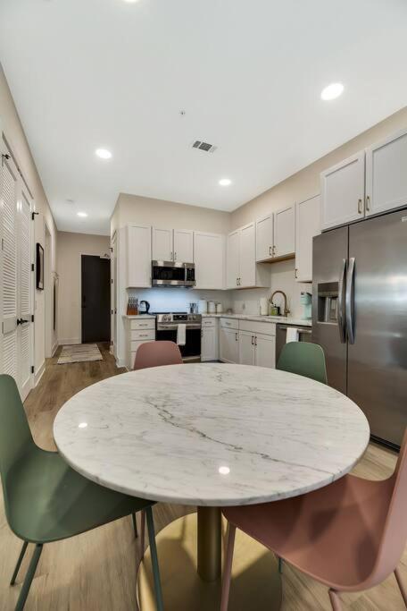 Apartment Jolene On Main - East Nash - 1 Mile To Dtnash - New