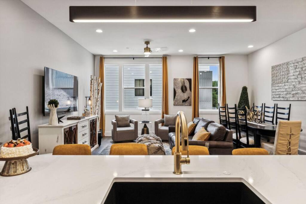 Apartment Music Cityview-brand New!