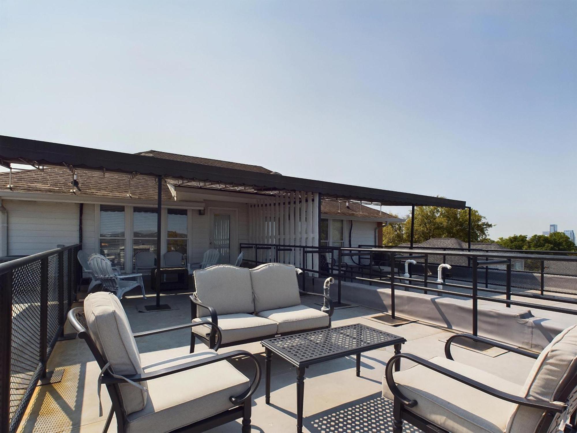 Overlook Plains-priv Rooftop Deck-mins To Broadway