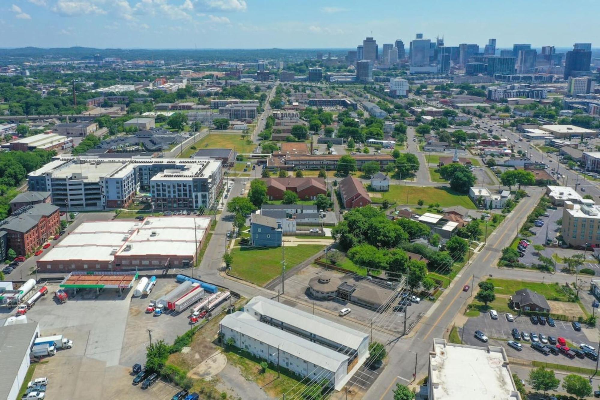Explore From Your Stylish Unit Unit 3b Apts Nashville