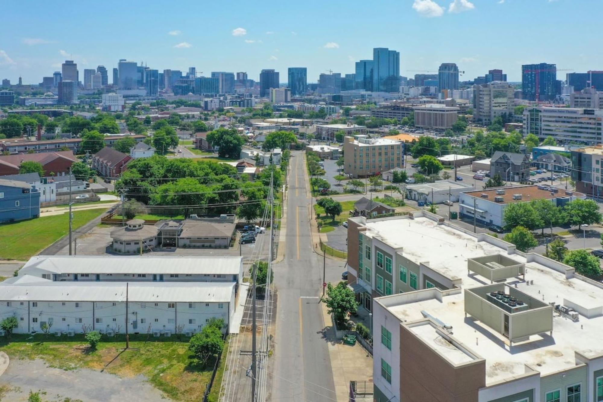 Explore From Your Stylish Unit Unit 3b Apts Apartment