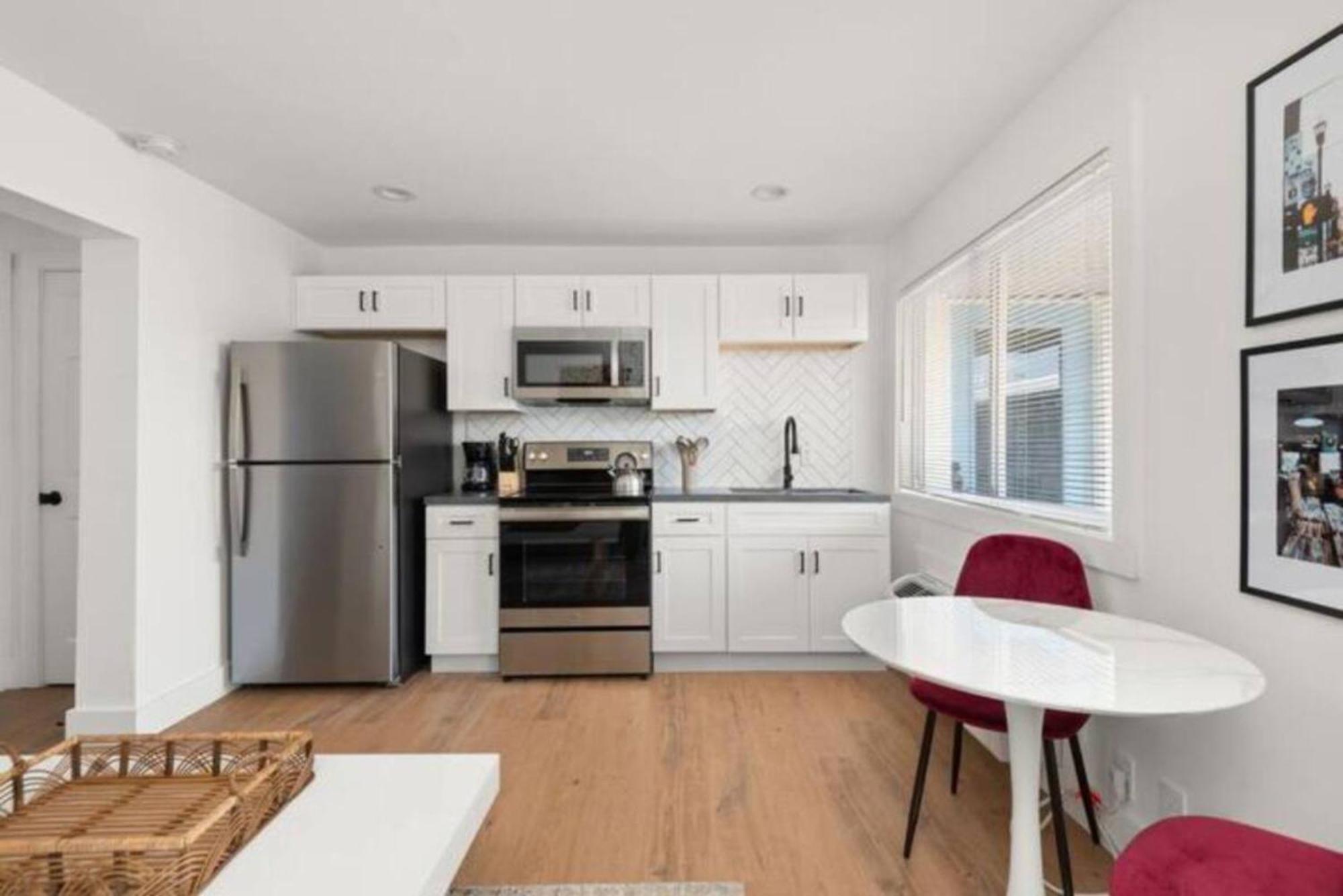 Base- Cozy Retreat Unit 11b Holiday home Nashville