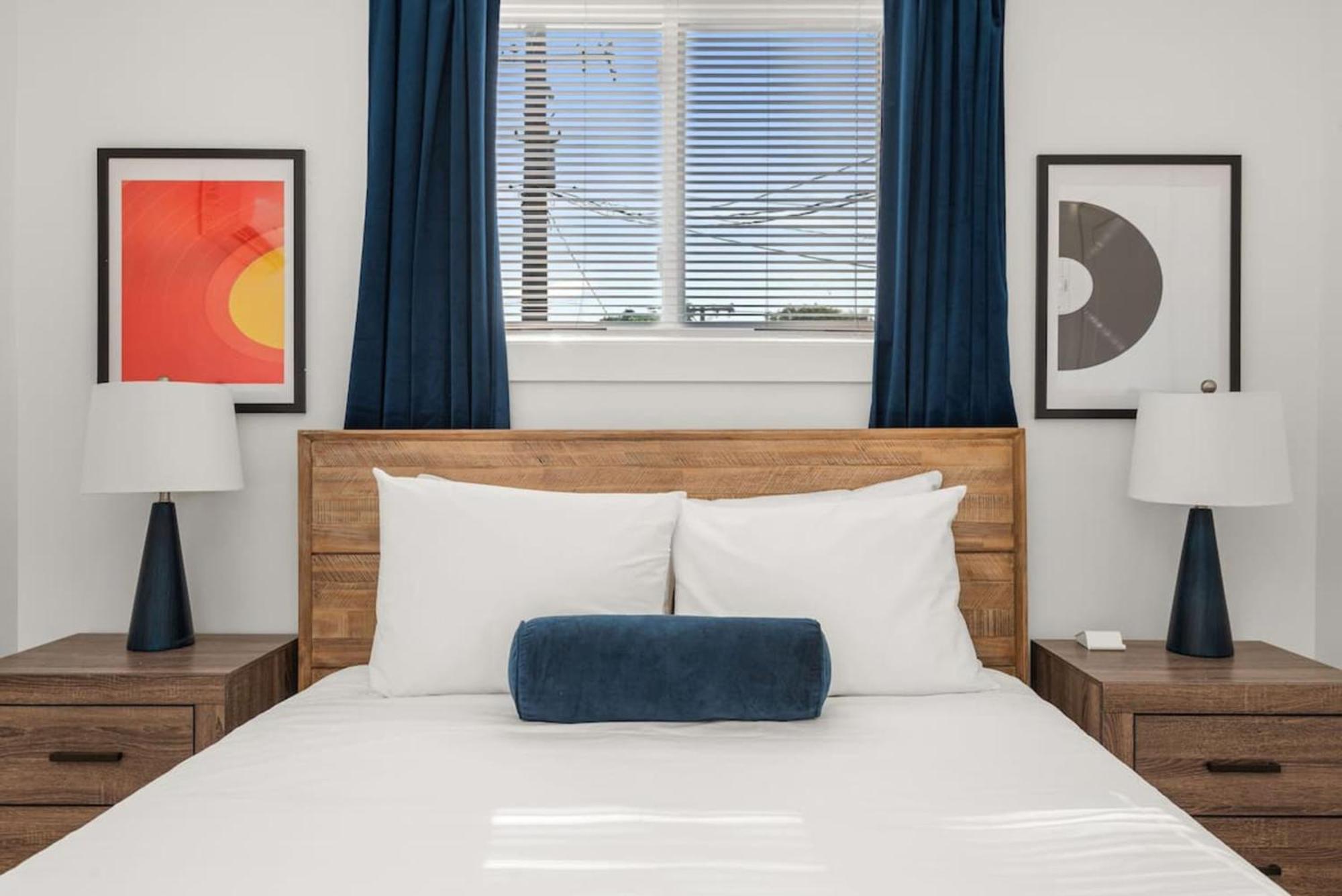Modern Unit In Area Unit 10b Apts Apartment