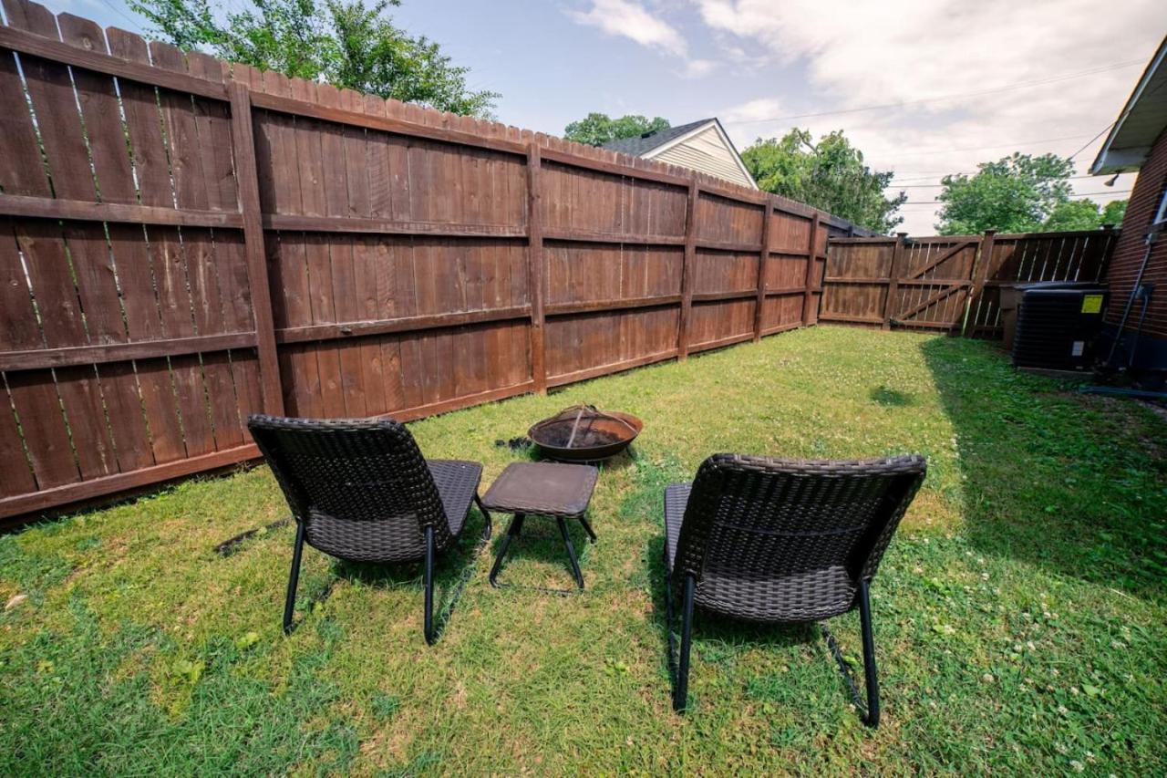 Cozy Getaway Mins To Downtown, Broadway Airport Holiday home Nashville