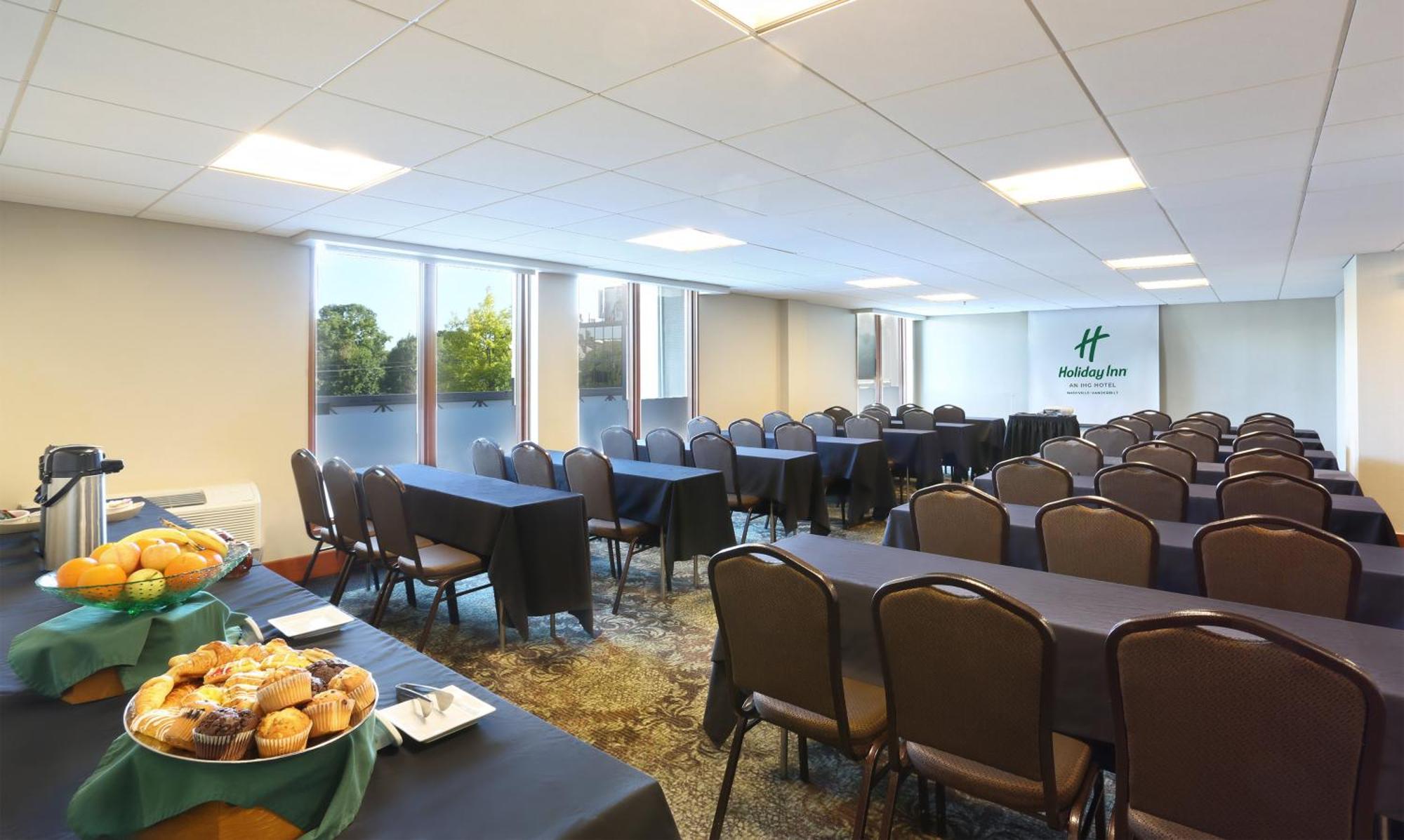 Holiday Vanderbilt By Ihg Nashville
