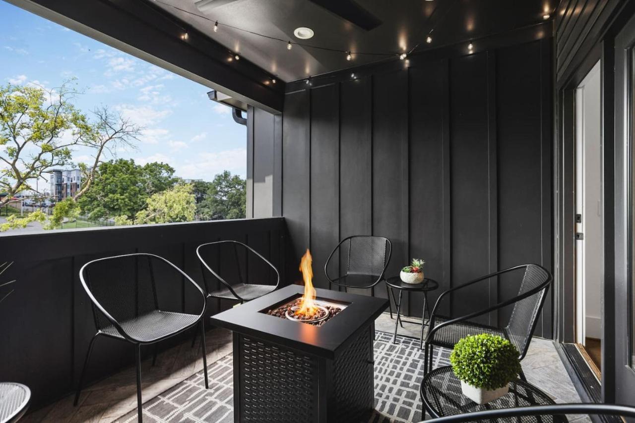 Holiday home Patio Firepit Garage Walk To Belmont 12 South, Restaurants And