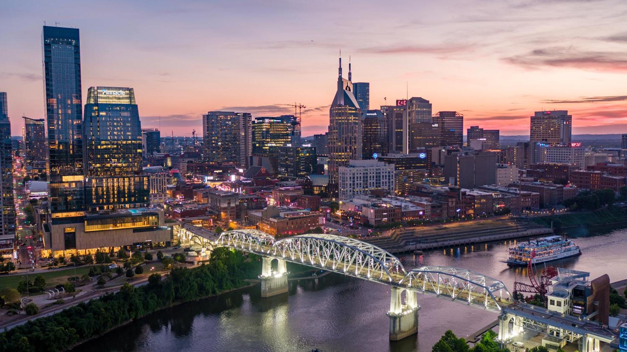 Hotel Express & West End - Univ Area By Ihg Nashville