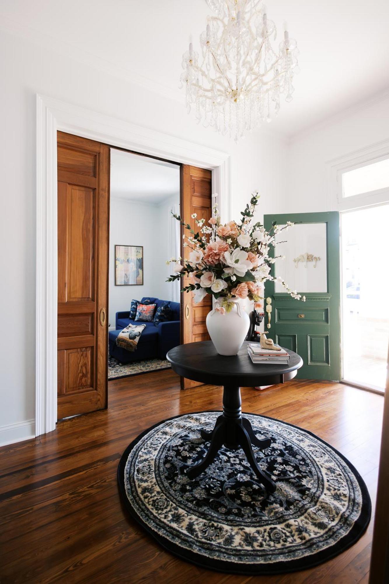 Revived Victorian L Sleeps 12! 8 Mins To Downtown *