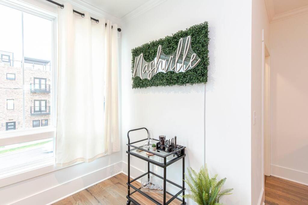 Spacious W Rooftop Deck And Mural! 10 Min 2 Dt *