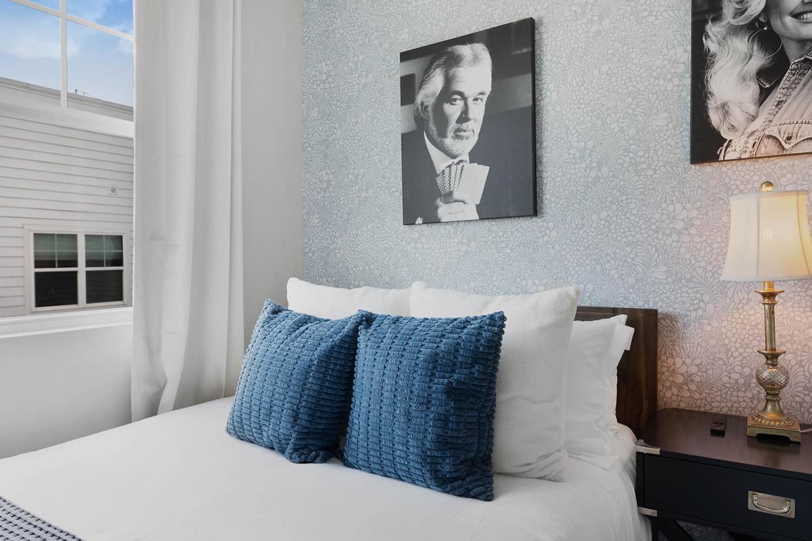 The Bluebell - Rooftop Lounge With Hot Tub Holiday home *