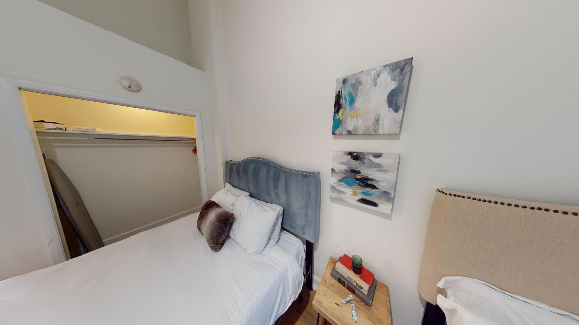 The Lofts At 107 Aparthotel