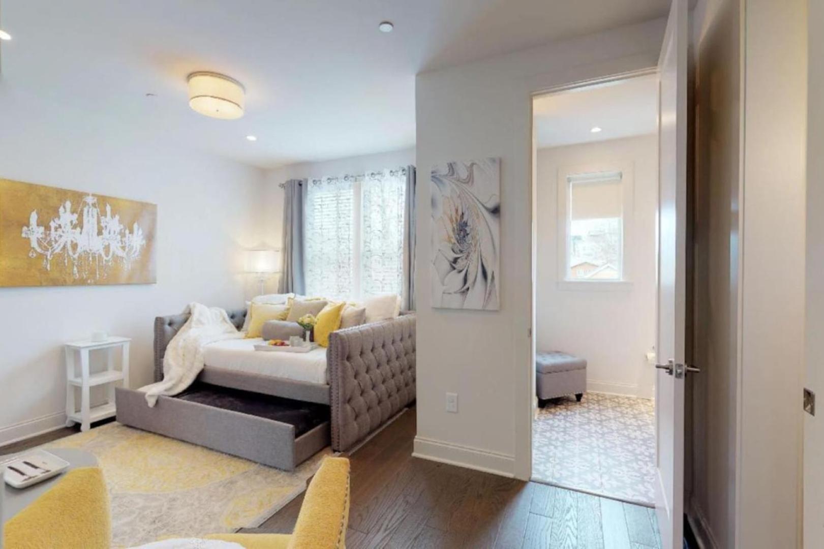 Holiday home Luxury In Music Row The Gulch Is Minutes Away *