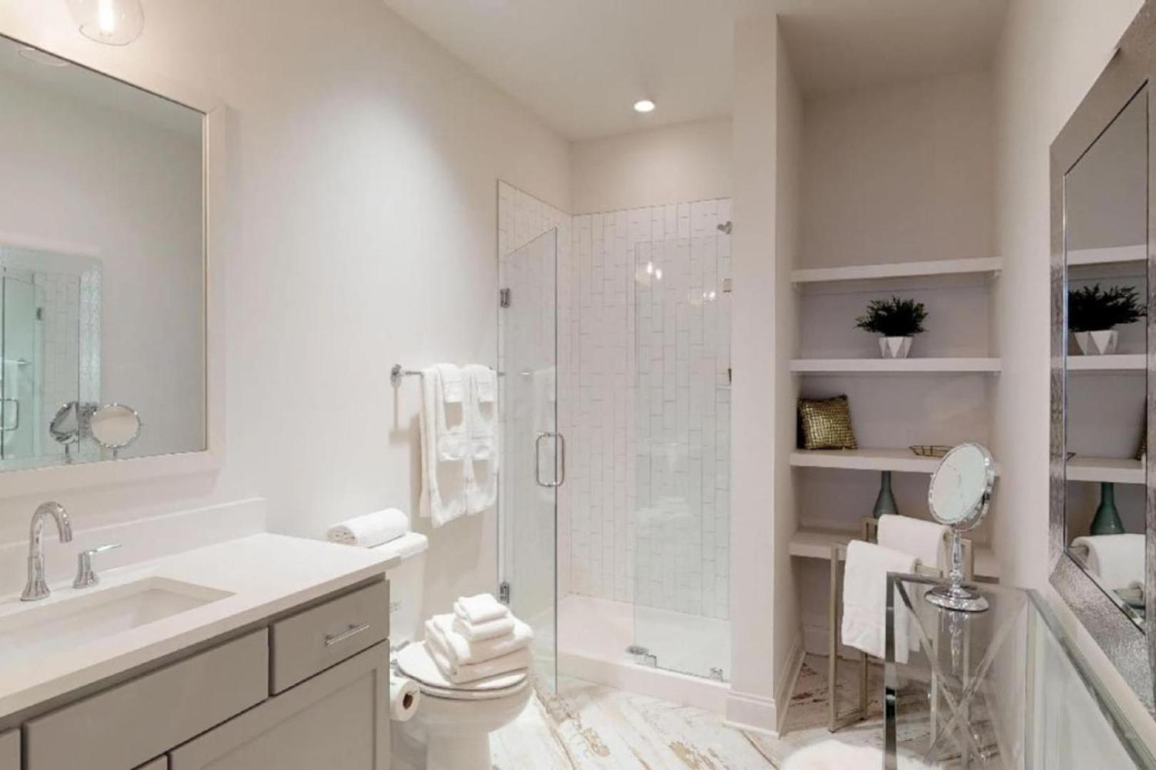 Holiday home Luxury In Music Row The Gulch Is Minutes Away Nashville