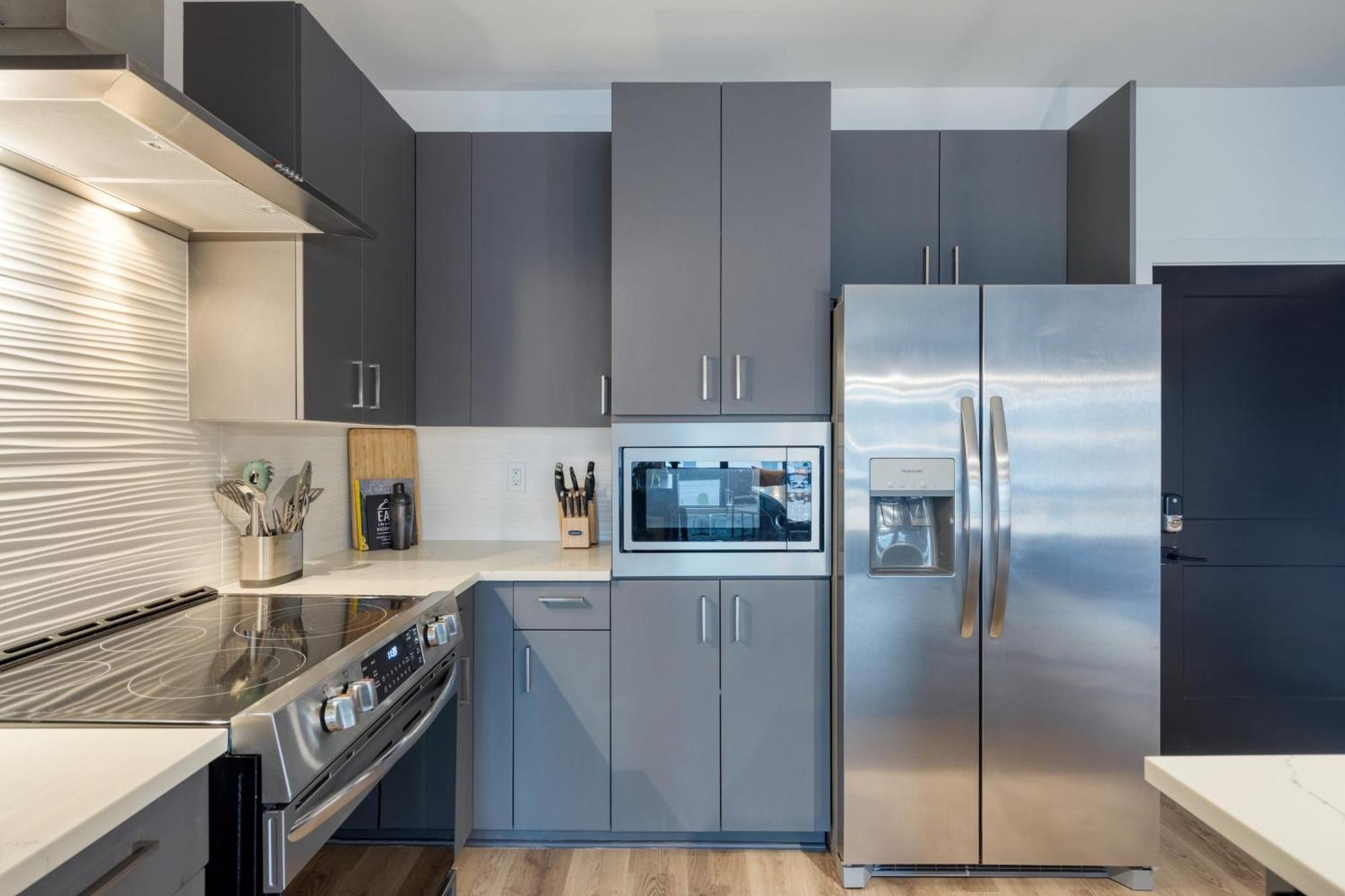 Wonderstruck Walkable Midtown Location At Odyssey Pool Bbq Fitness Holiday home