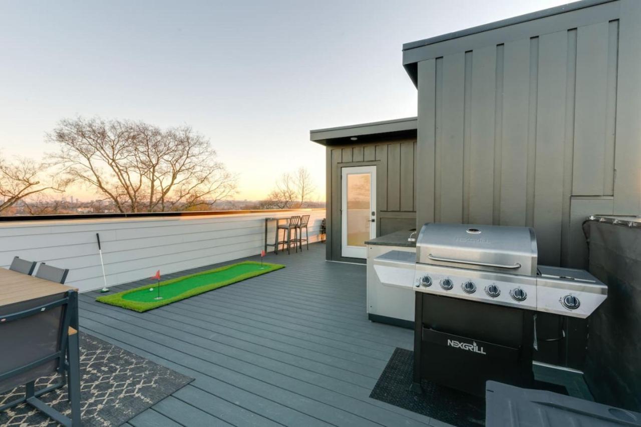 550 Cliff
