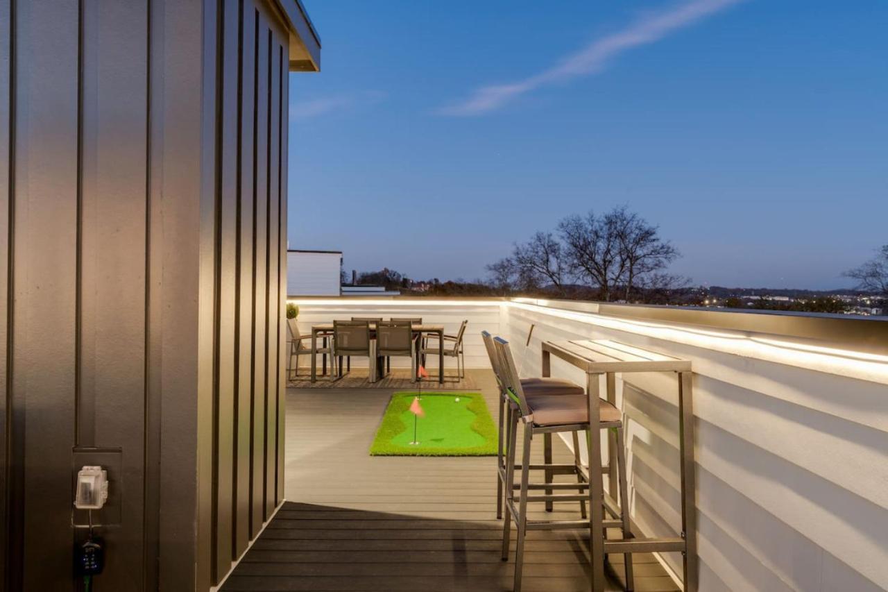 550 Cliff