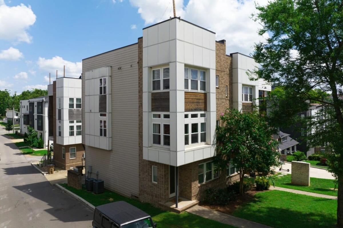 The Harper House - Beautifully Designed With Rooftop Patio * Nashville