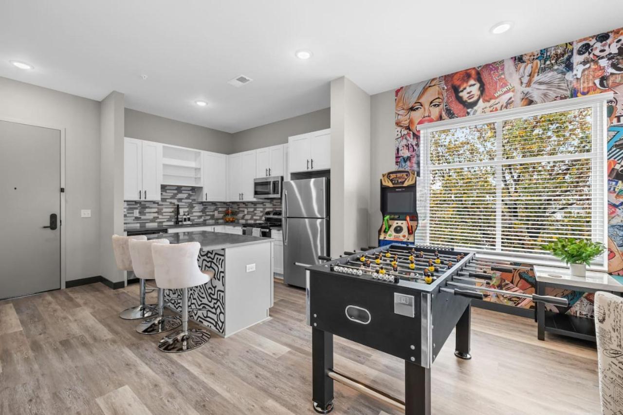 Alto 320 Apartment