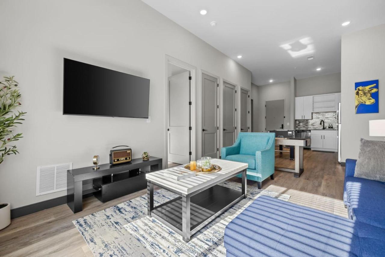 Alto 111 Apartment