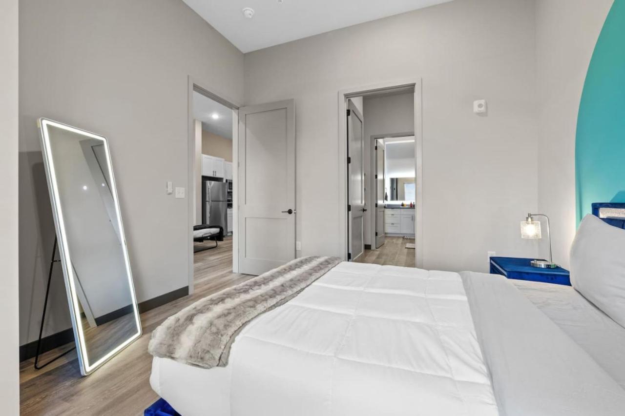 Alto 110 Apartment *