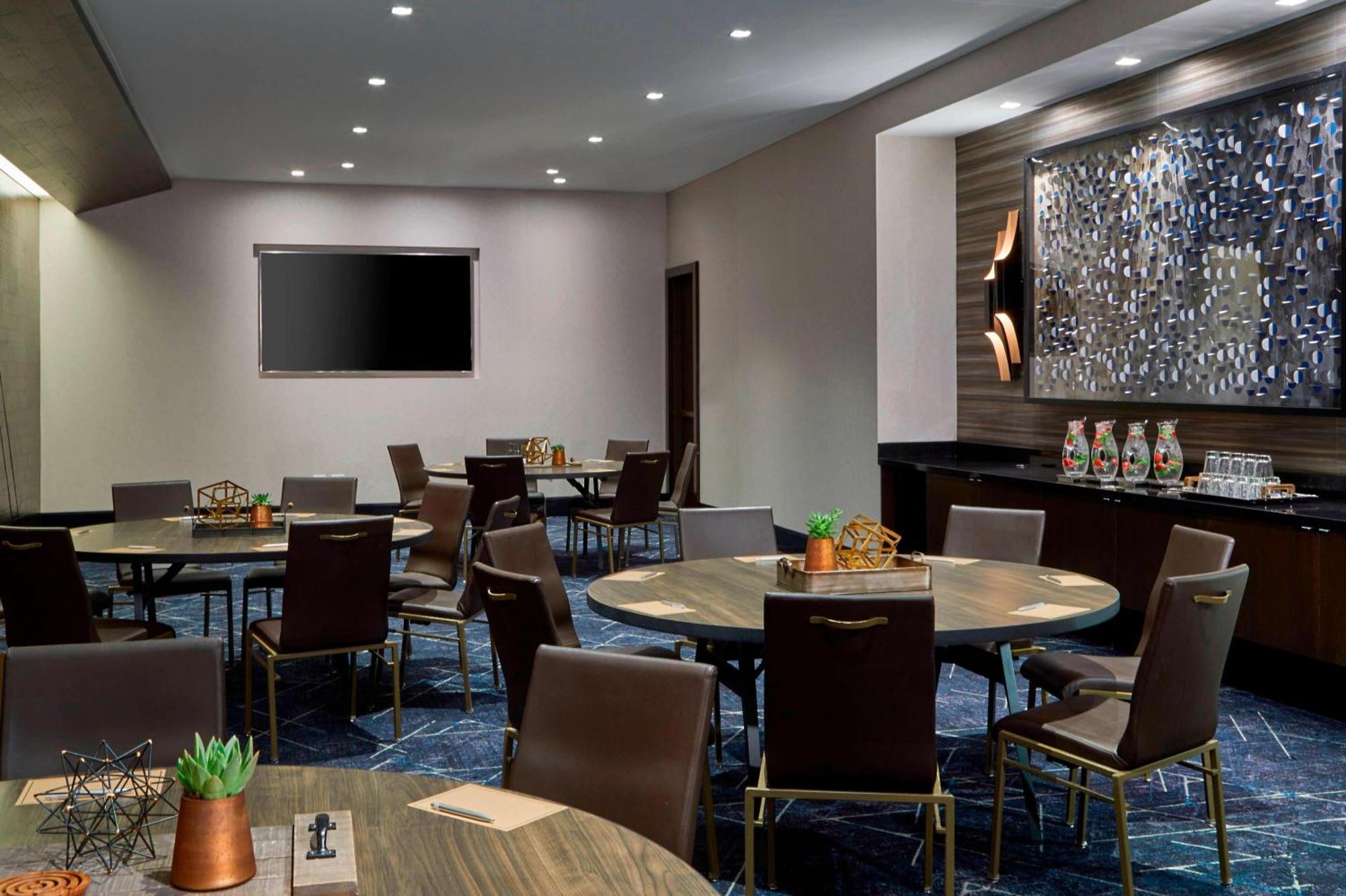 Renaissance 5* Nashville