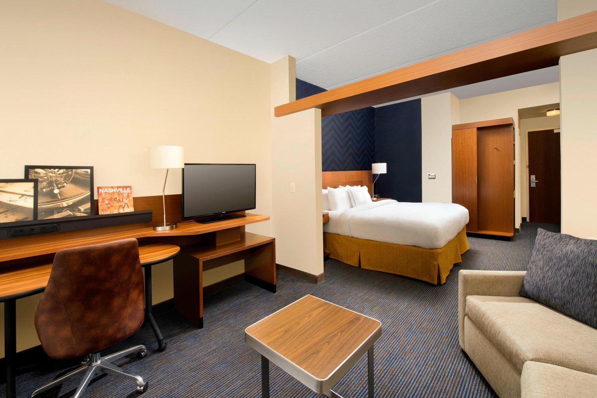 Fairfield And By Marriott Downtown/the Gulch Hotel Nashville