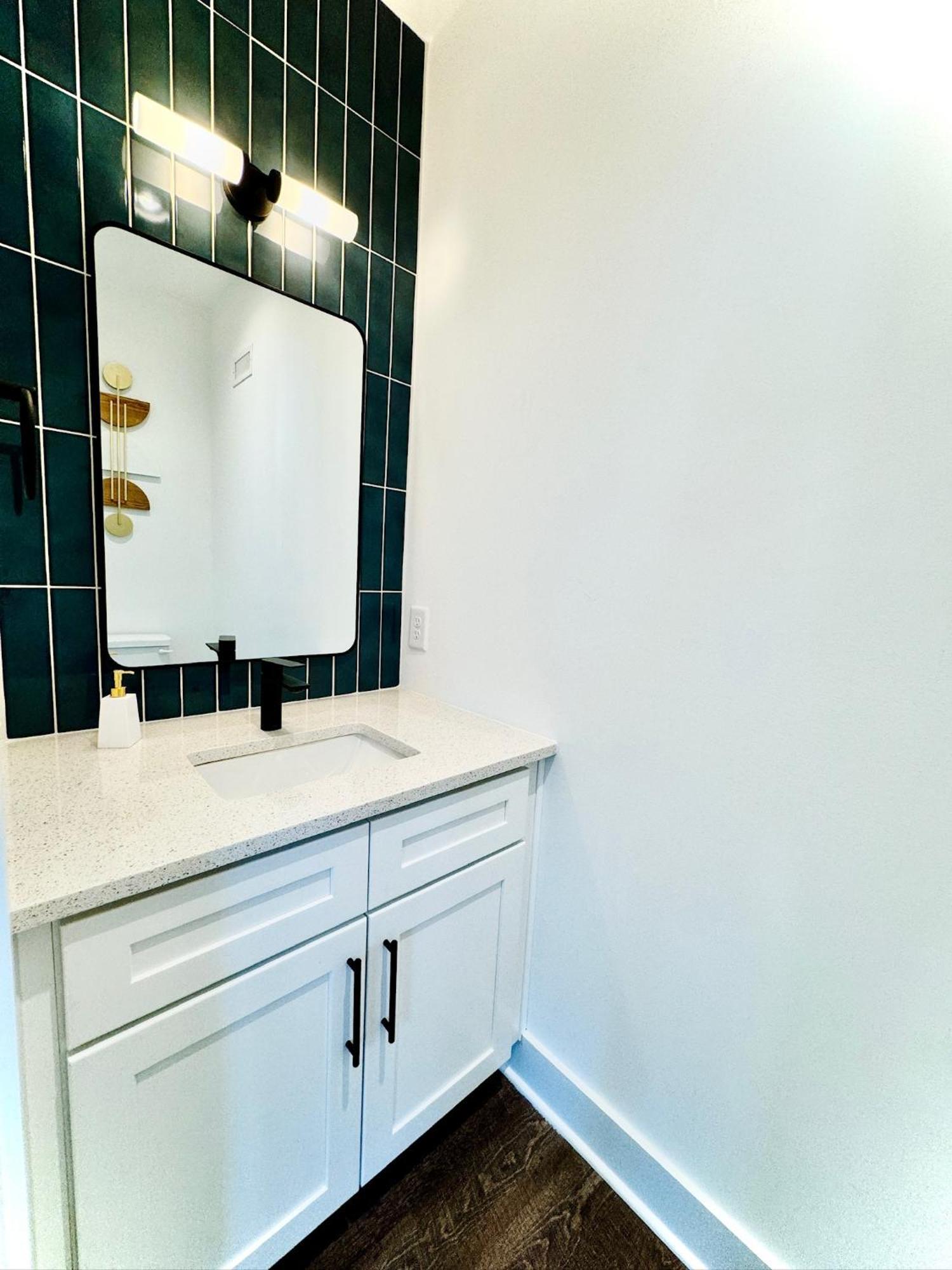 Holiday home In - Rooftop Decks And Downtown Views